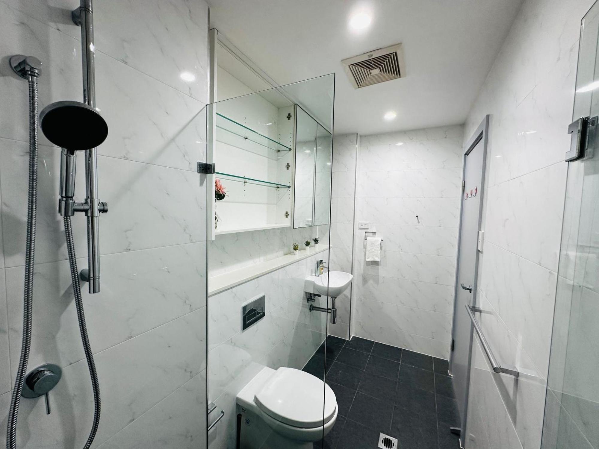 Modern 3-bedroom Apartment, Ryde Nsw 2112 Apartment Sydney